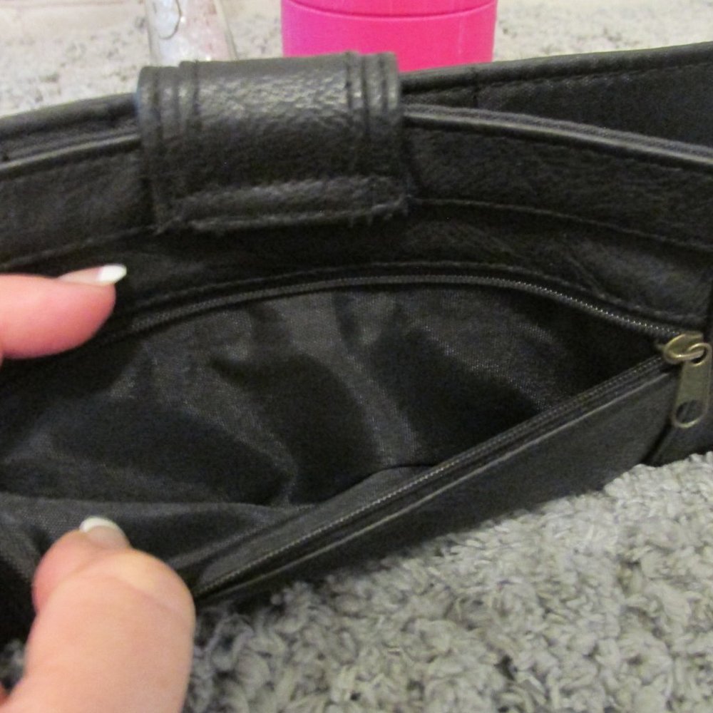 Black Wallet - Picture 3 of 4